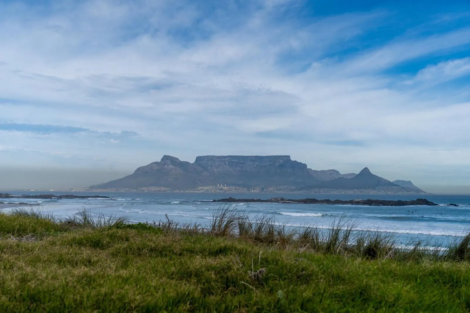 Modern 2 Bedroom With Underground Parking 1 Mins From Beach-205 La Cabina, Blouberg, Cape Town Bloubergstrand 0*,  South Africa