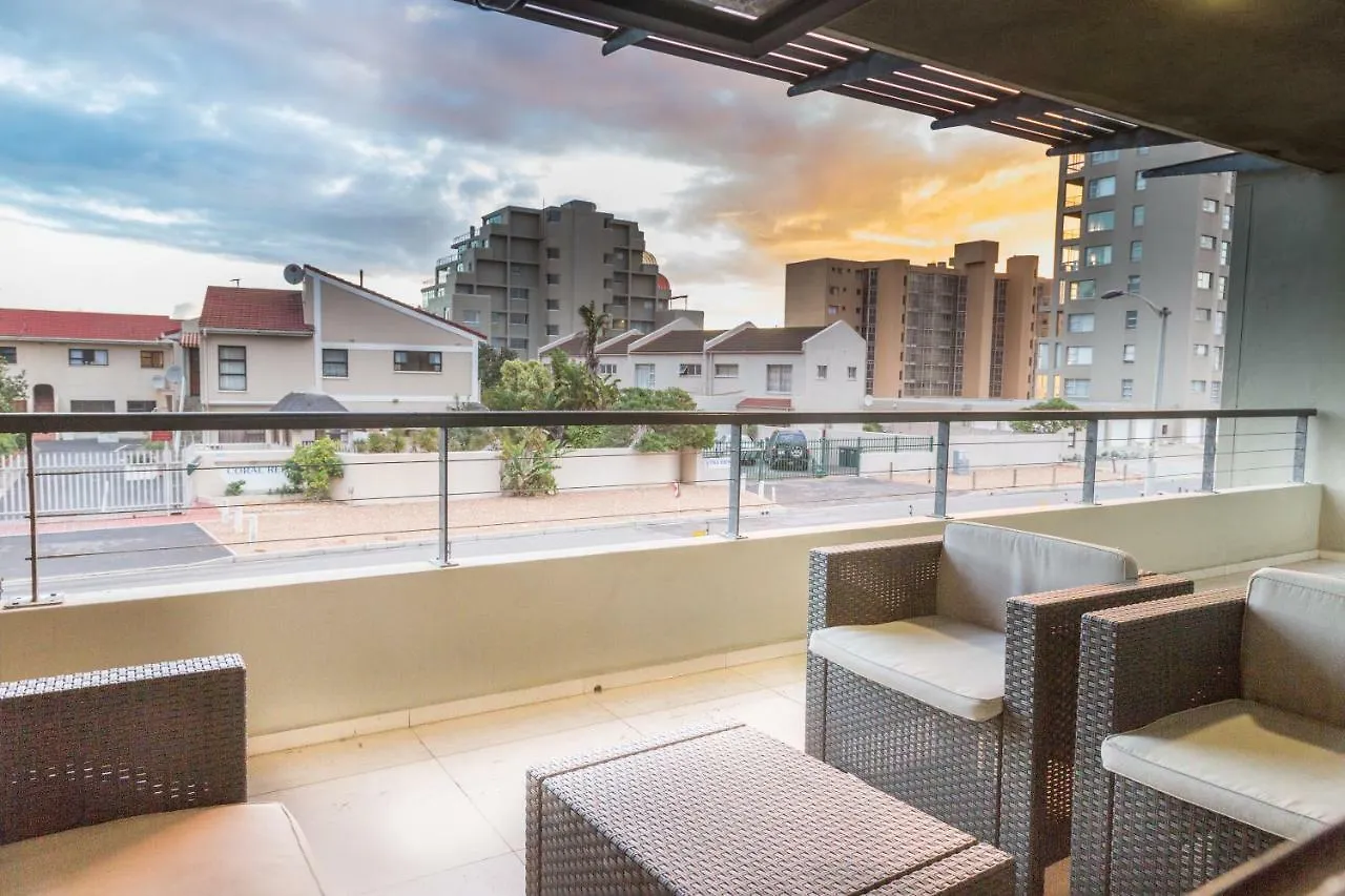 Modern 2 Bedroom With Underground Parking 1 Mins From Beach-205 La Cabina, Blouberg, Cape Town Bloubergstrand Apartment