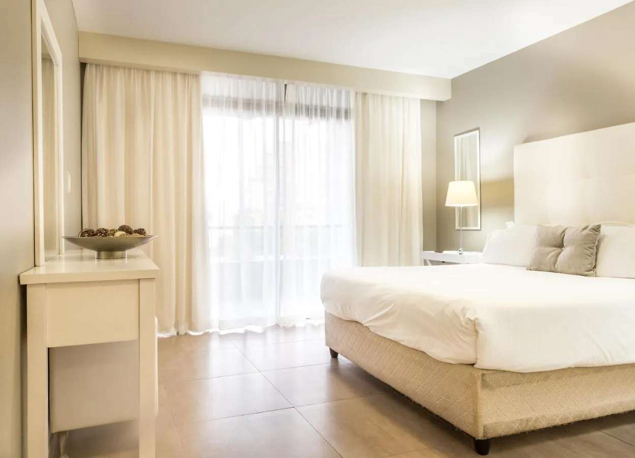 Apartment Modern 2 Bedroom With Underground Parking 1 Mins From Beach-205 La Cabina, Blouberg, Cape Town Bloubergstrand South Africa